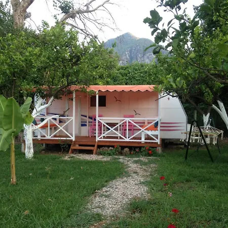 Kamp alanı Bellerofon Caravan &