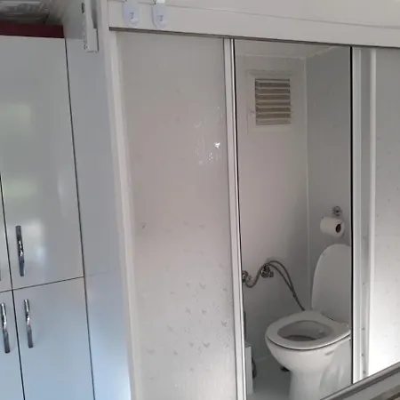 Kamp alanı Bellerofon Caravan & *