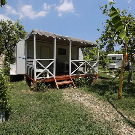 Bellerofon Caravan & * Çıralı