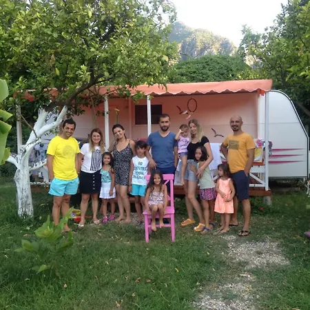 Kamp alanı Bellerofon Caravan &