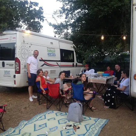 Bellerofon Caravan & *